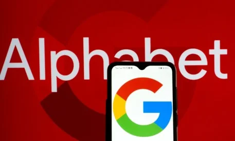Alphabet’s $500 Billion Selloff Puts Search Growth and AI Spending Under Scrutiny